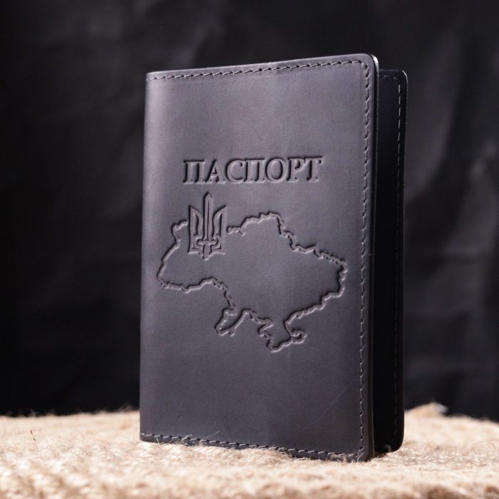 Стильная обложка на паспорт в винтажной коже Карта GRANDE PELLE 16770 Черная
