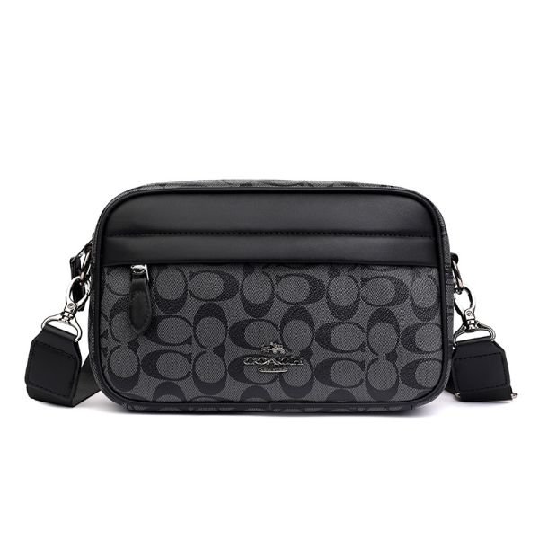 Сумка Coach Charter Crossbody через плече
