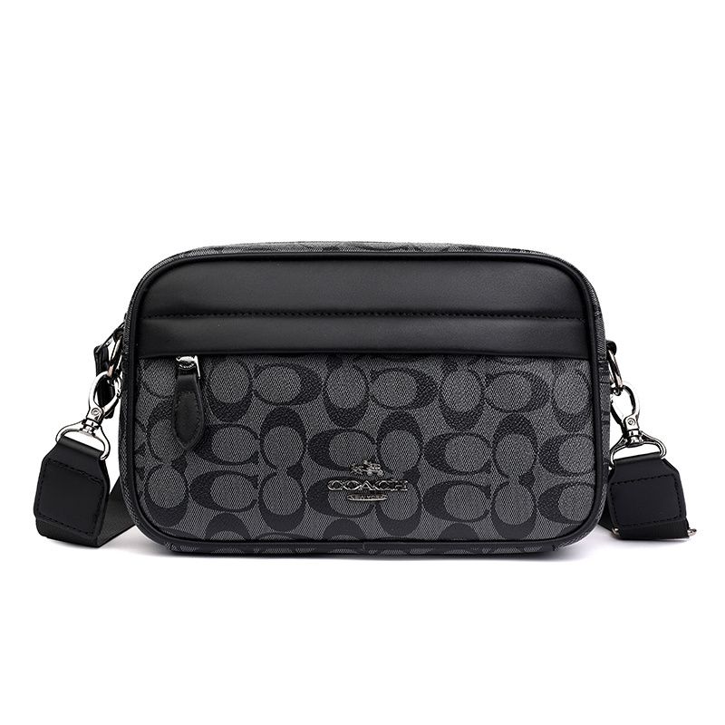 Сумка Coach Charter Crossbody через плече