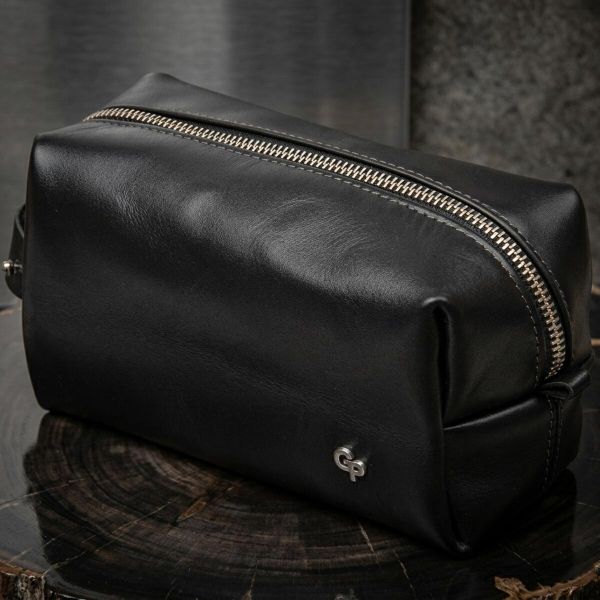 Кожаная мужская косметичка GRANDE PELLE 11415 Черный