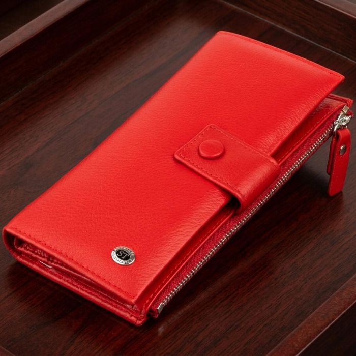 Оригинальный кошелек кожаный женский на хлястике с кнопкой ST Leather 19281 Красный