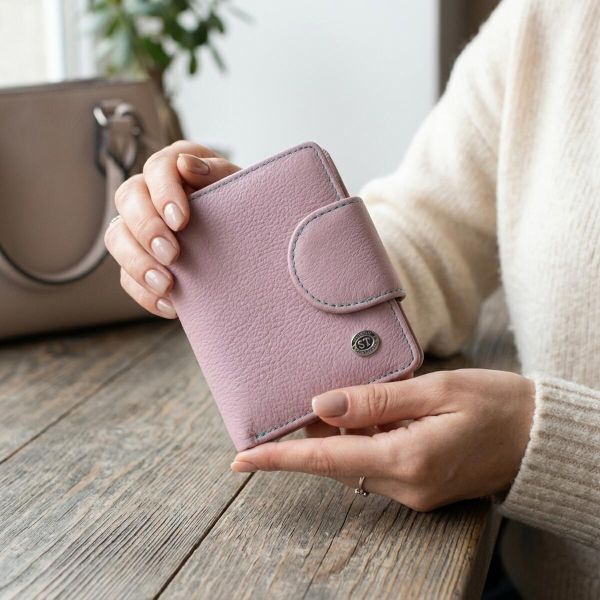 Портмоне с монетницей снаружи для стильных женщин кожаное ST Leather 19456 Бежевый