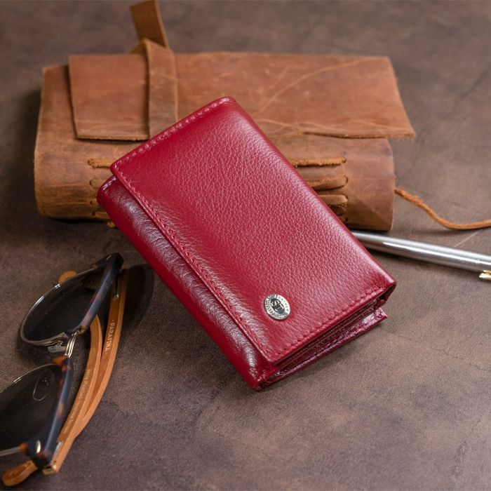 Горизонтальное портмоне из кожи женское на магните ST Leather 19333 Бордовое