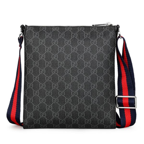 Месенджер Gucci GG Supreme Messenger сумка через плече