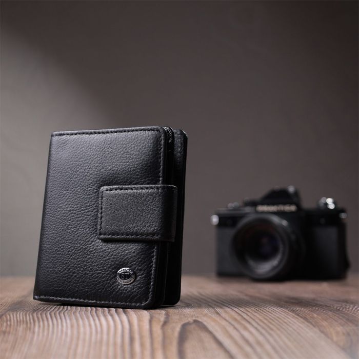 Женский кошелек с монетницей и блоком для пропусков из натуральной кожи ST Leather 22713 Черный