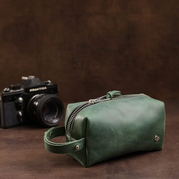 Кожаная косметичка унисекс GRANDE PELLE 11571 Зеленый