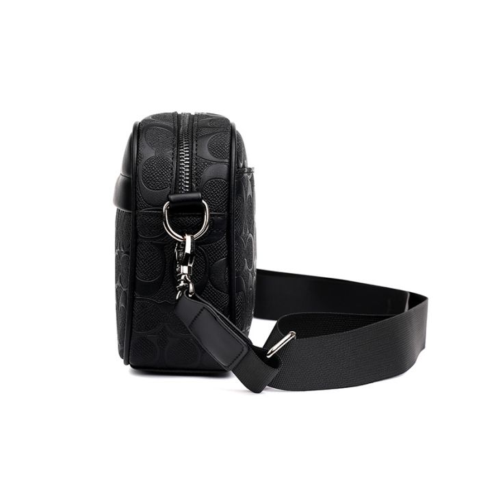 Сумка Coach Charter Crossbody через плече