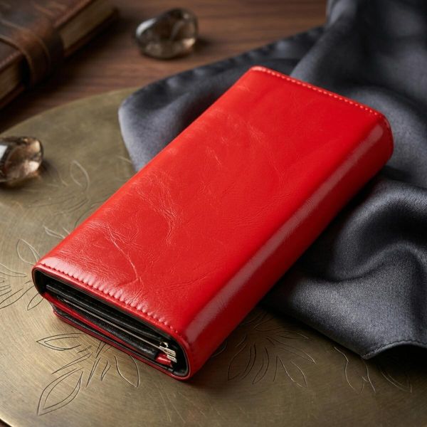 Кошелек женский из гладкой экокожи KIVI 19075 Красный