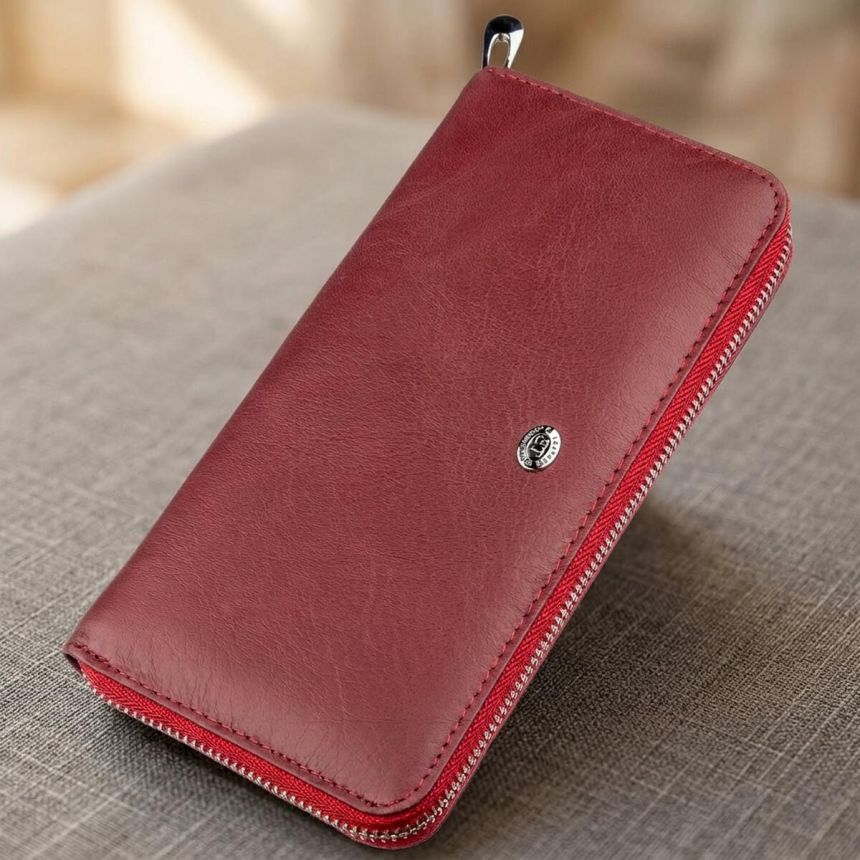Универсальный женский клатч на молнии ST Leather 18865 Красный