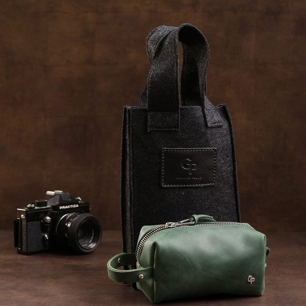 Кожаная косметичка унисекс GRANDE PELLE 11571 Зеленый