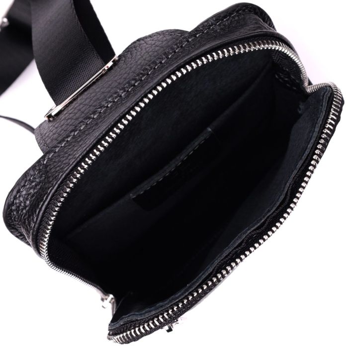 Прямоугольная сумка бананка из качественной натуральной кожи GRANDE PELLE 22877 Черный