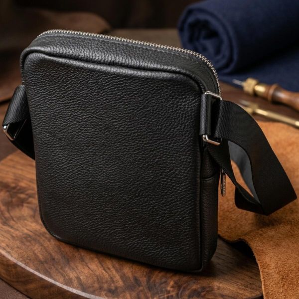 Удобная вертикальная сумка для мужчин из натуральной кожи Vintage 22862 Черный