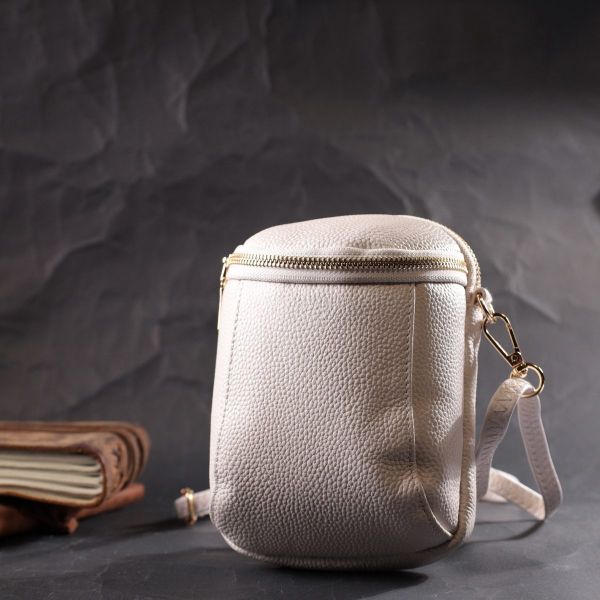 Компактная сумка интересного формата из мягкой натуральной кожи Vintage 22339 Белая
