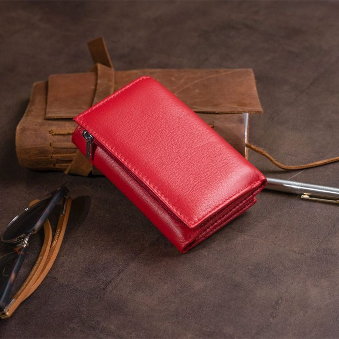 Женское кожаное портмоне для карт купюр и монет ST Leather 19335 Красное