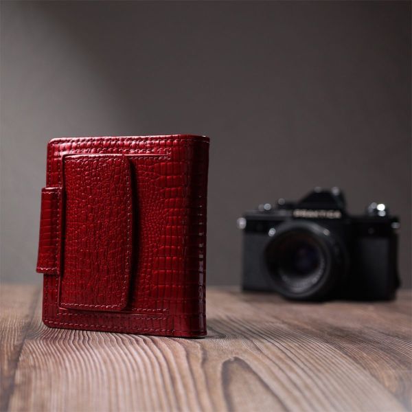 Лакированный кошелек для женщин среднего размера из натуральной кожи ST Leather 22685 Красный