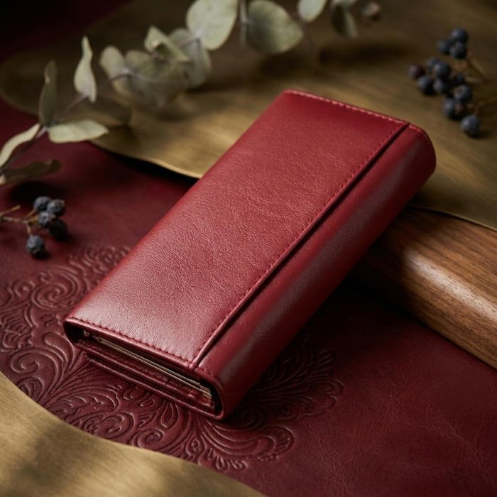 Вместительный женский кошелек из натуральной кожи ST Leather 23089 Бордовый