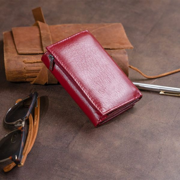 Горизонтальное портмоне из кожи женское на магните ST Leather 19333 Бордовое