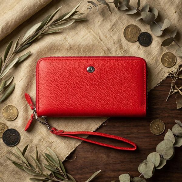 Женский кожаный клатч для карт купюр и документов ST Leather 18931 Красный